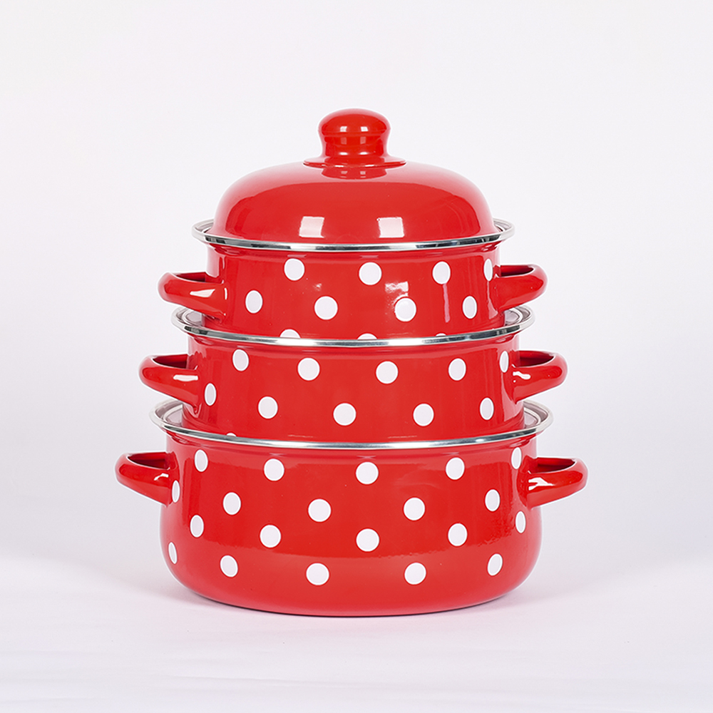 Enamel pot 1